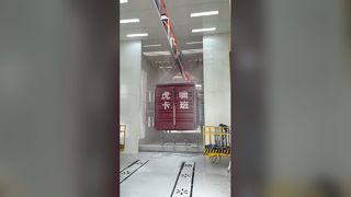 Hệ thống phủ băng tải cho container hạng nặng